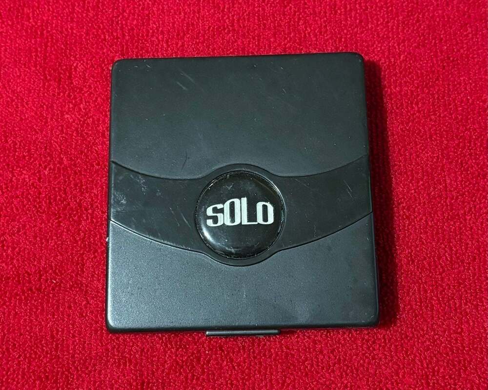 SOLO Portable Reeds Storage Case.